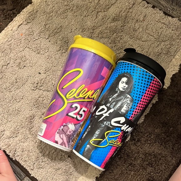 Selena cups - Picture 2 of 2